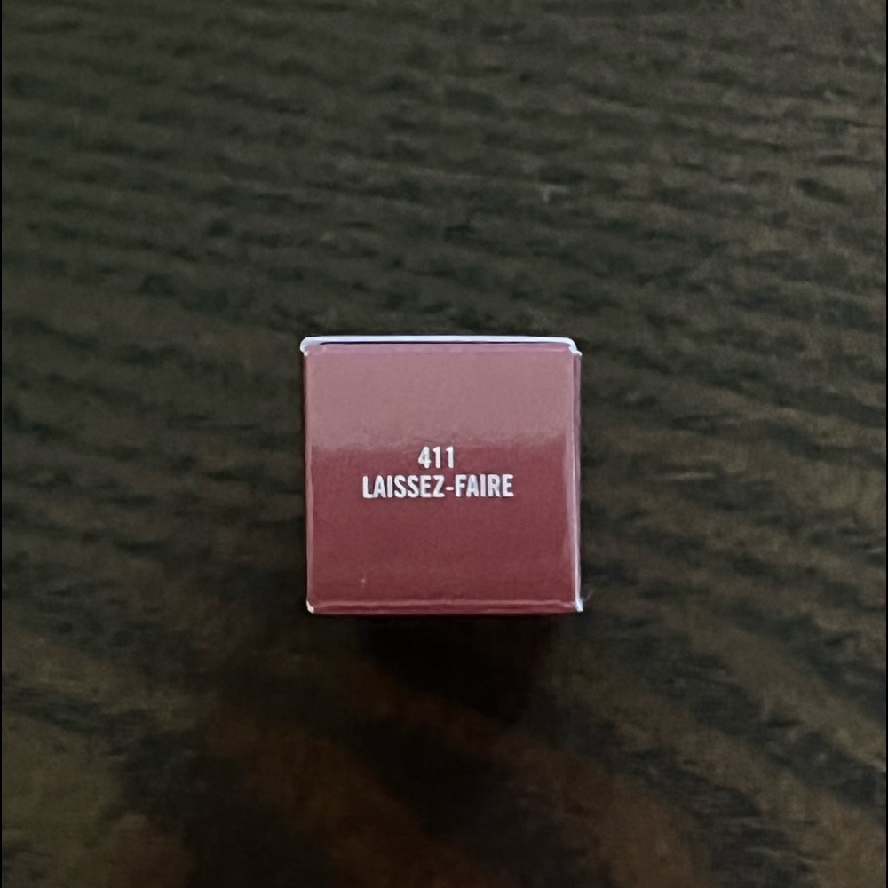MAC lip stick